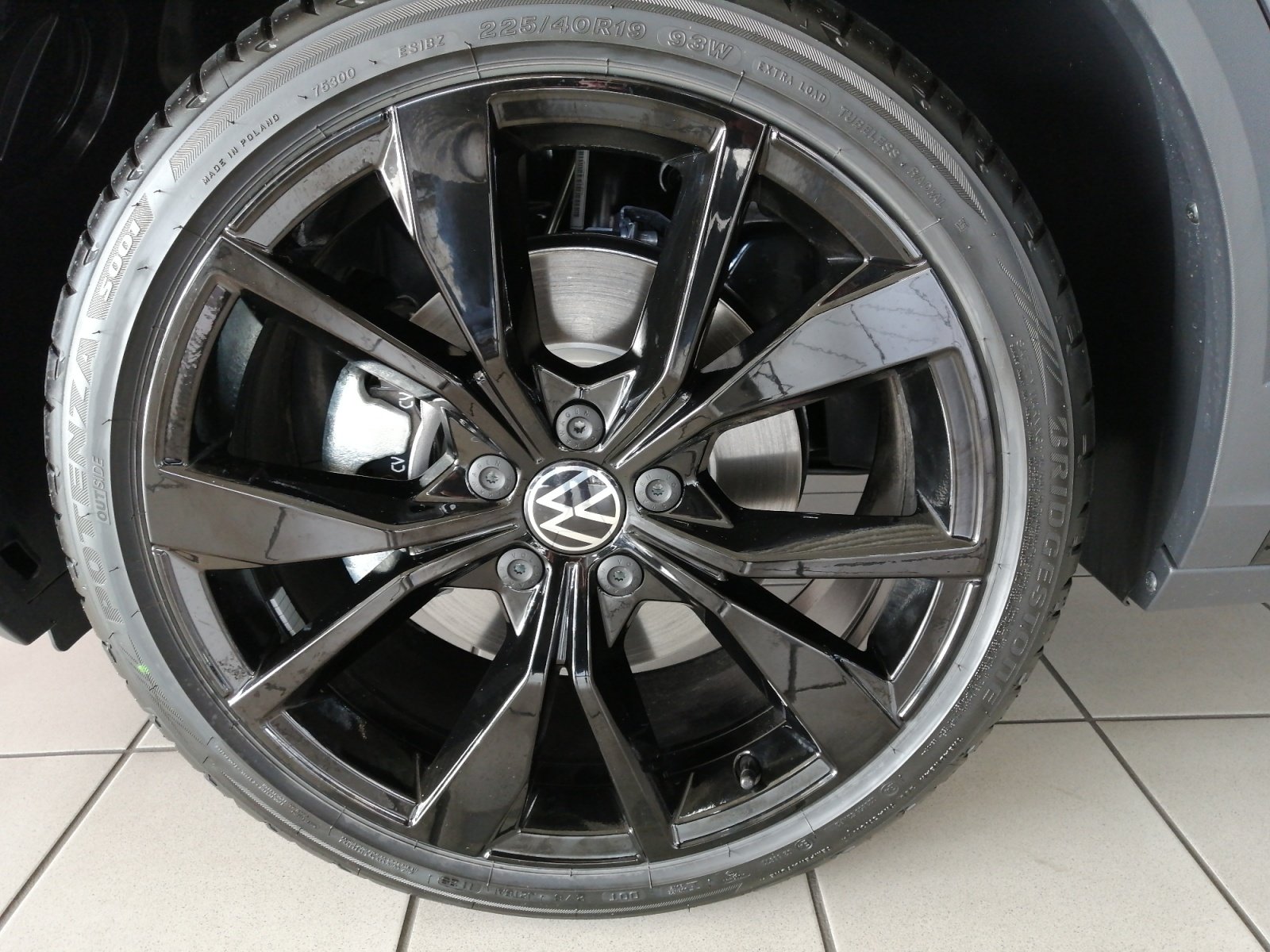 T-Roc R-Line 2.0 l TSI 4M DSG Kam.,PANO LP 56