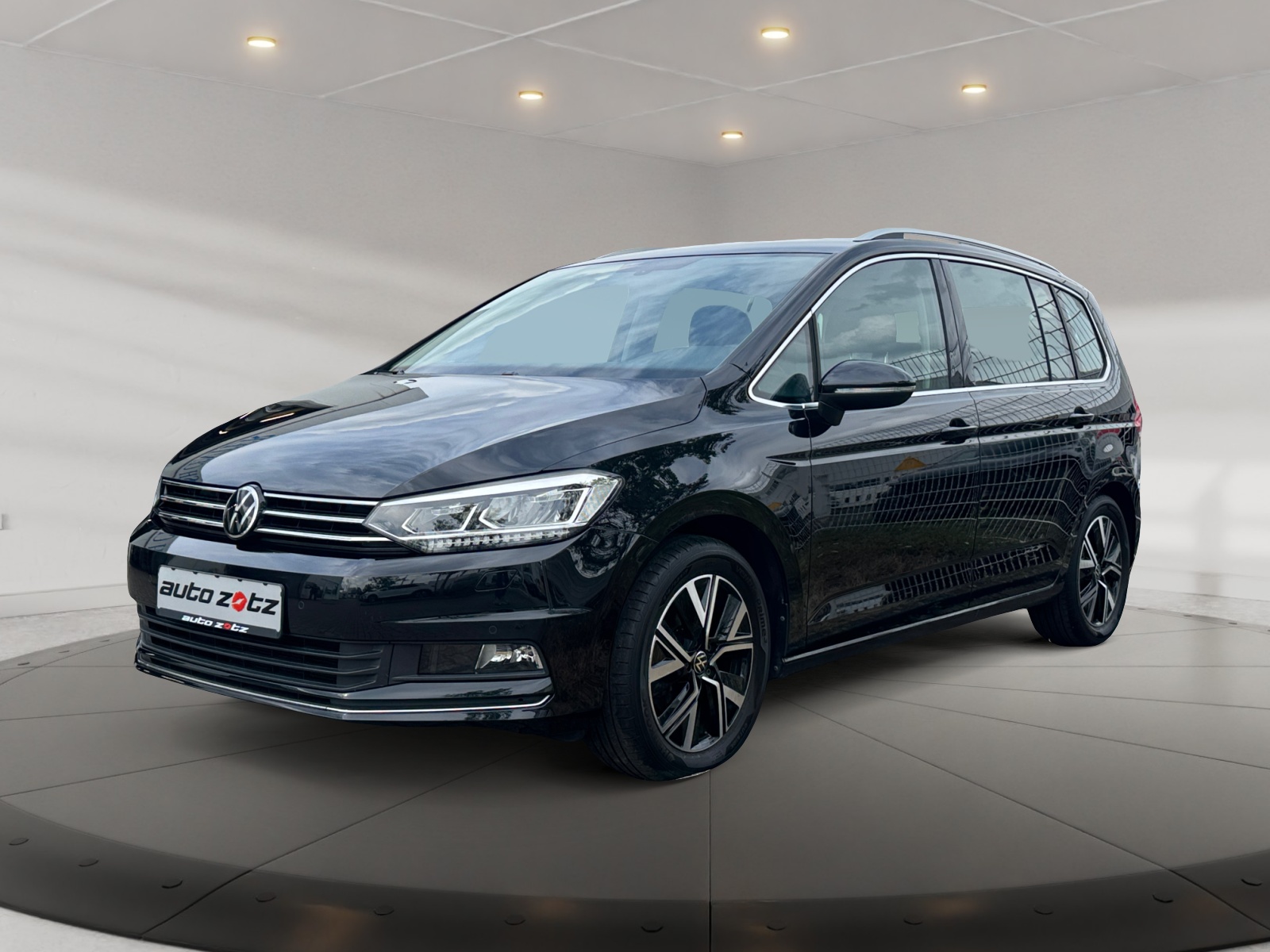 Touran Highline 1.5TSI AHK PDC,AHK,LED,KlimaA,LM