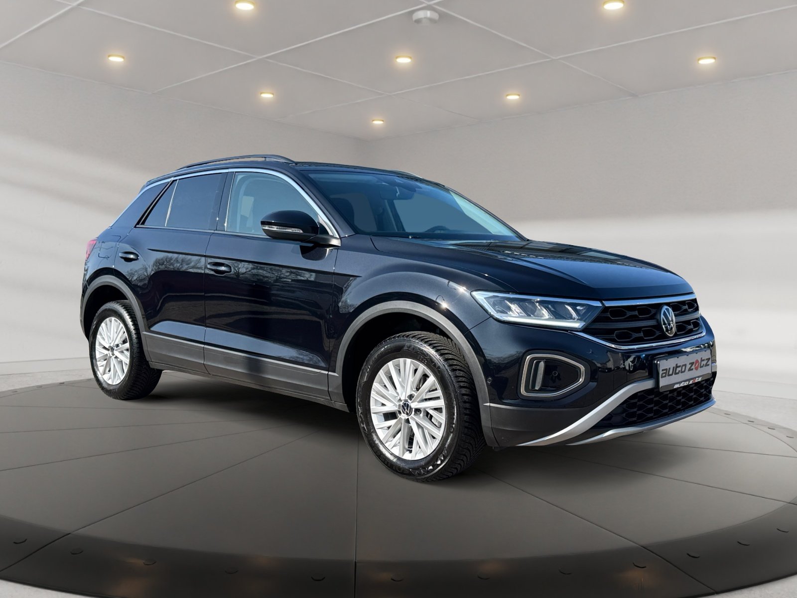 T-ROC Life 1.5TSI DSG PDC,Virtual,LED,2xKlima,LM