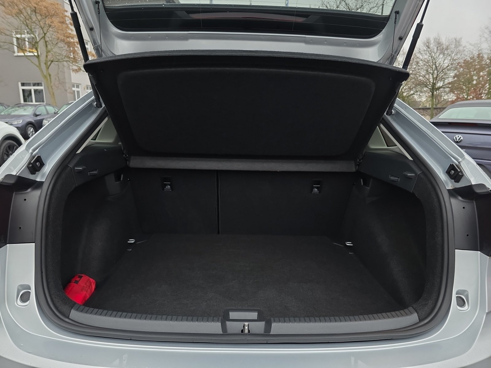 Taigo 1.0TSI Life TRAVEL NAVI IQ.DRIVE Kam.,PDC