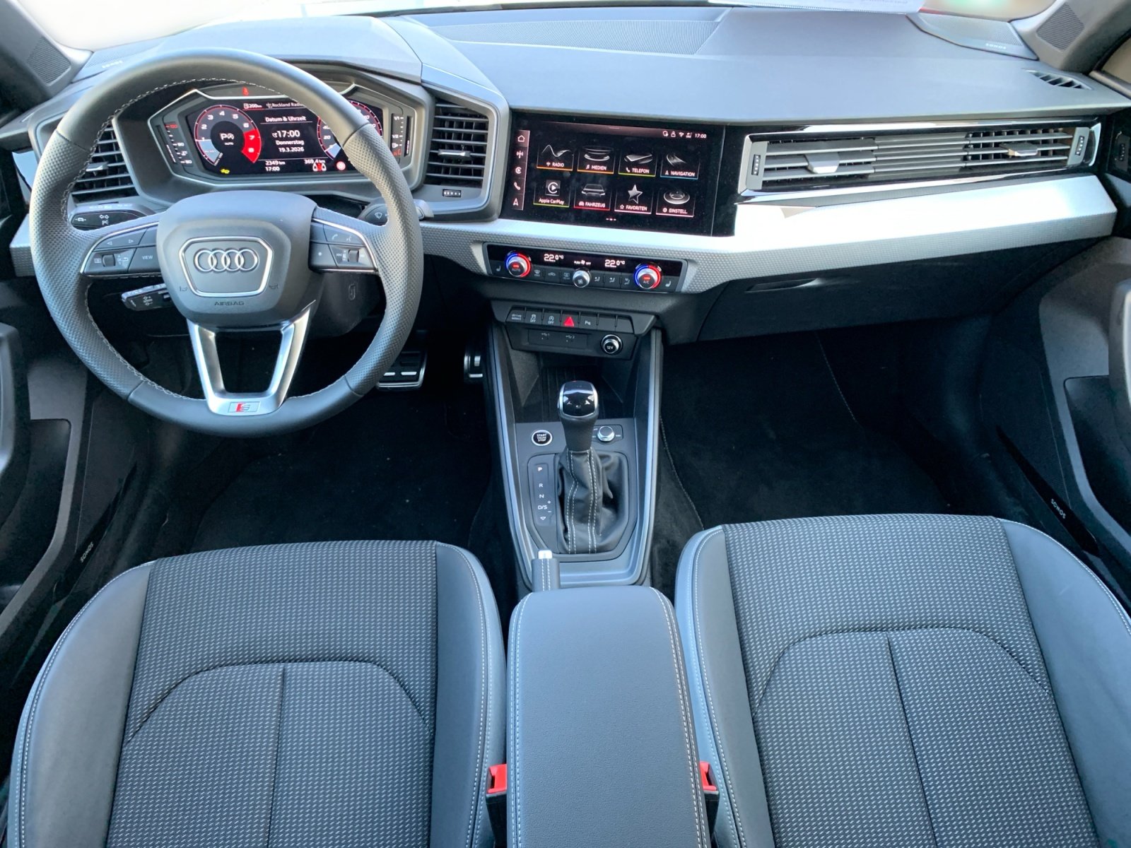 A1 Sportback S line 35 TFSI S tronic S Line,Kam.