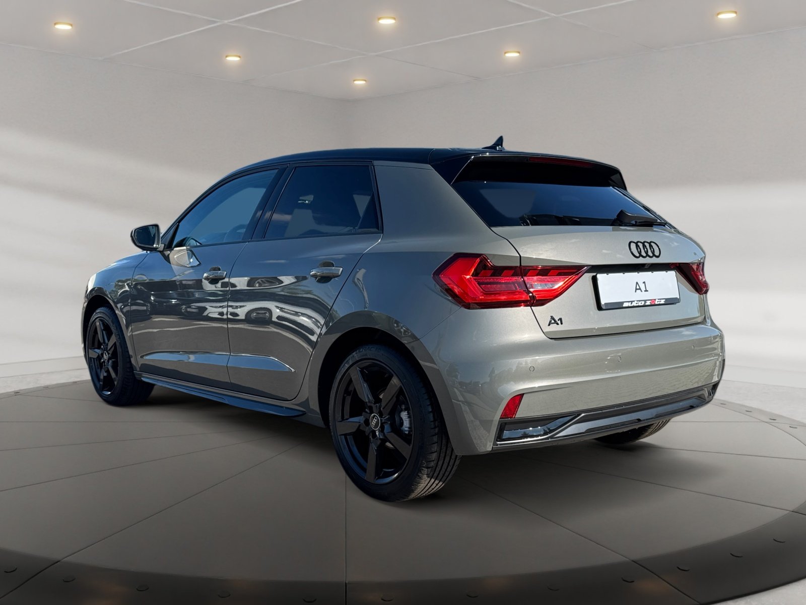 A1 Sportback advanced 30 TFSI S tronic S Line,LM