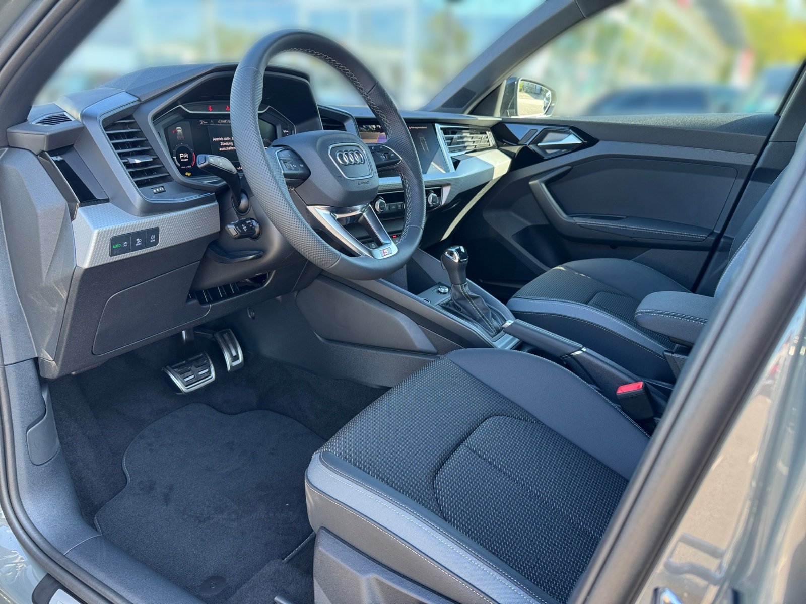 A1 Sportback advanced 30 TFSI S tronic S Line,LM