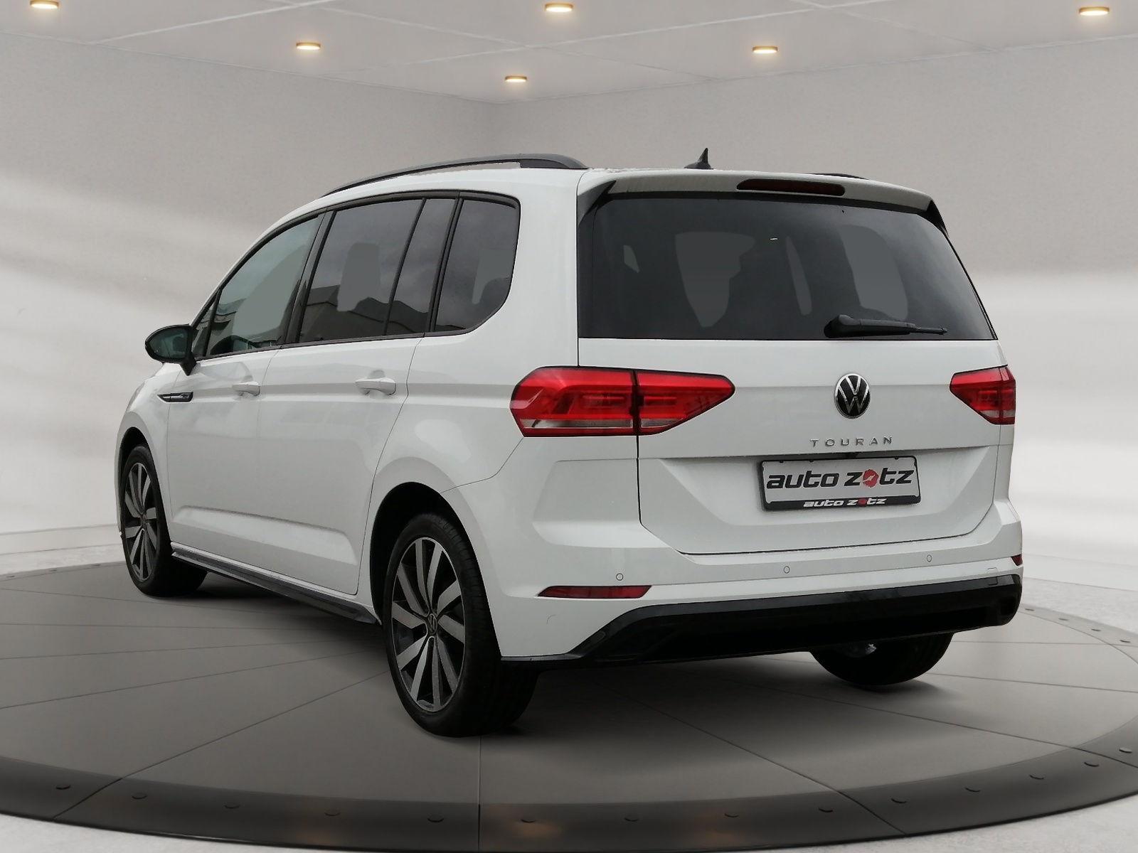 Touran R line 1.5TSI BLACK ACC AHK ,PDC,Virtual