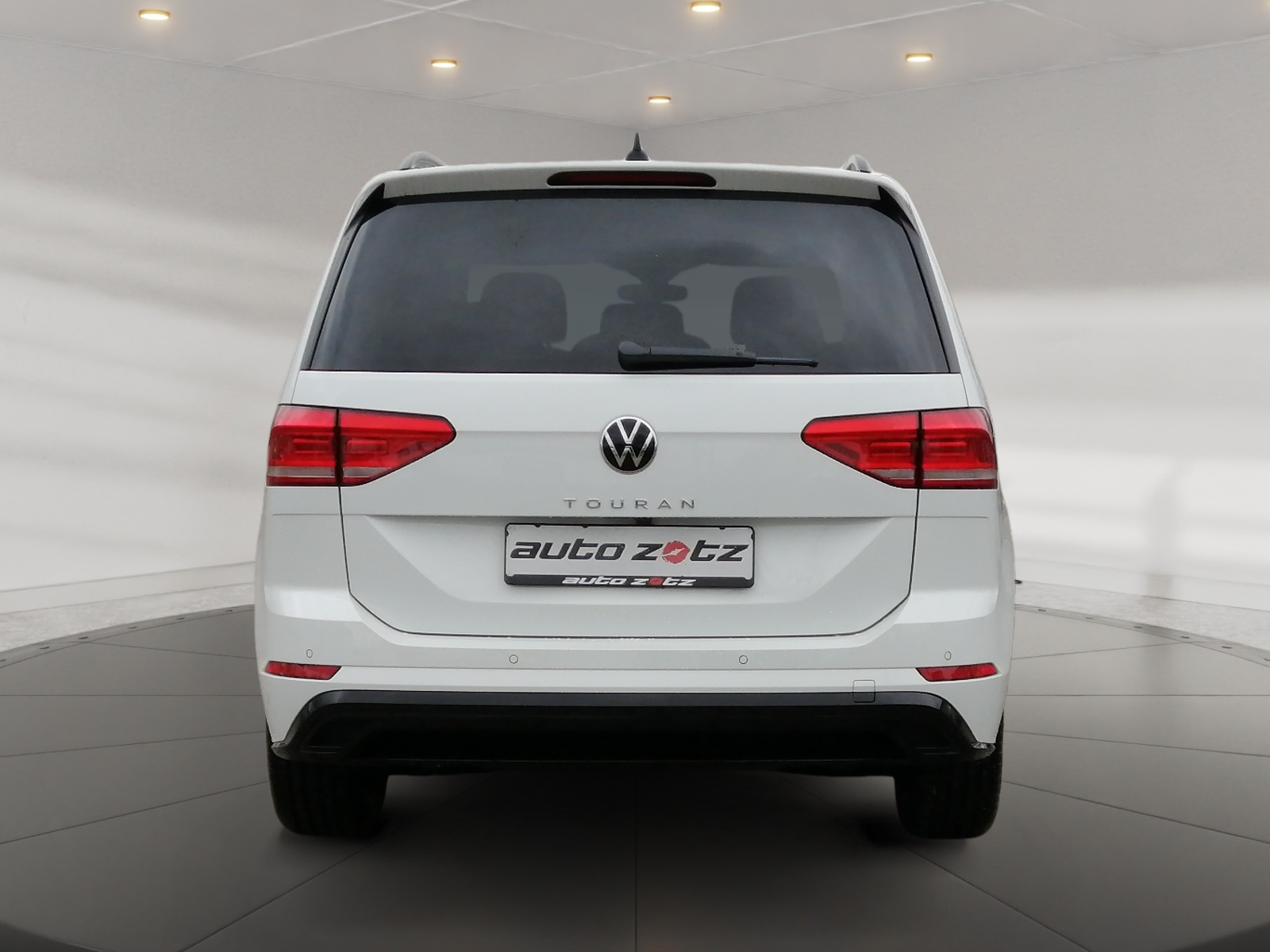 Touran R line 1.5TSI BLACK ACC AHK ,PDC,Virtual