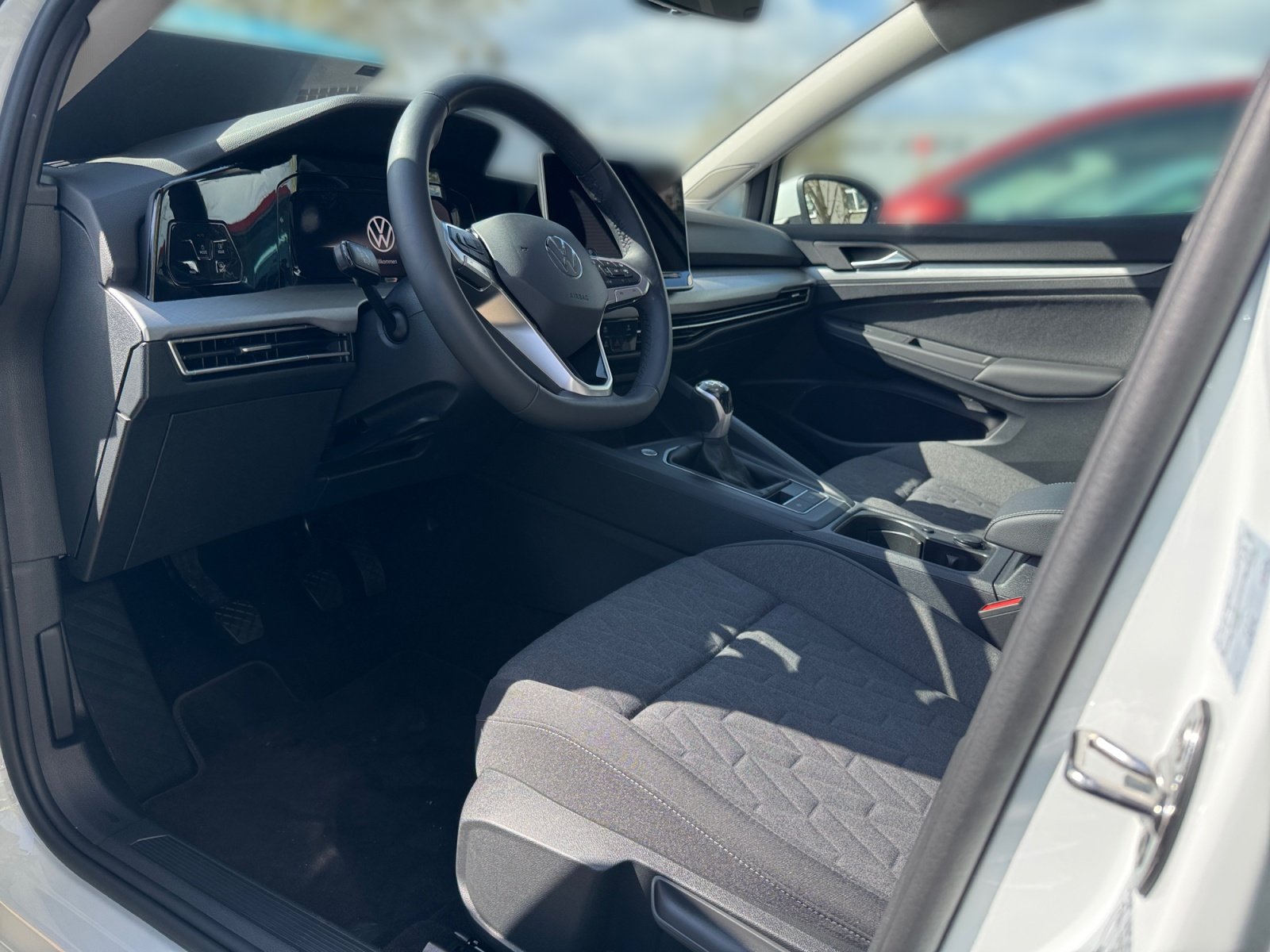 Golf VIII 1.5TSI LIFE Kam.,PDC,Virtual,ACC,LED