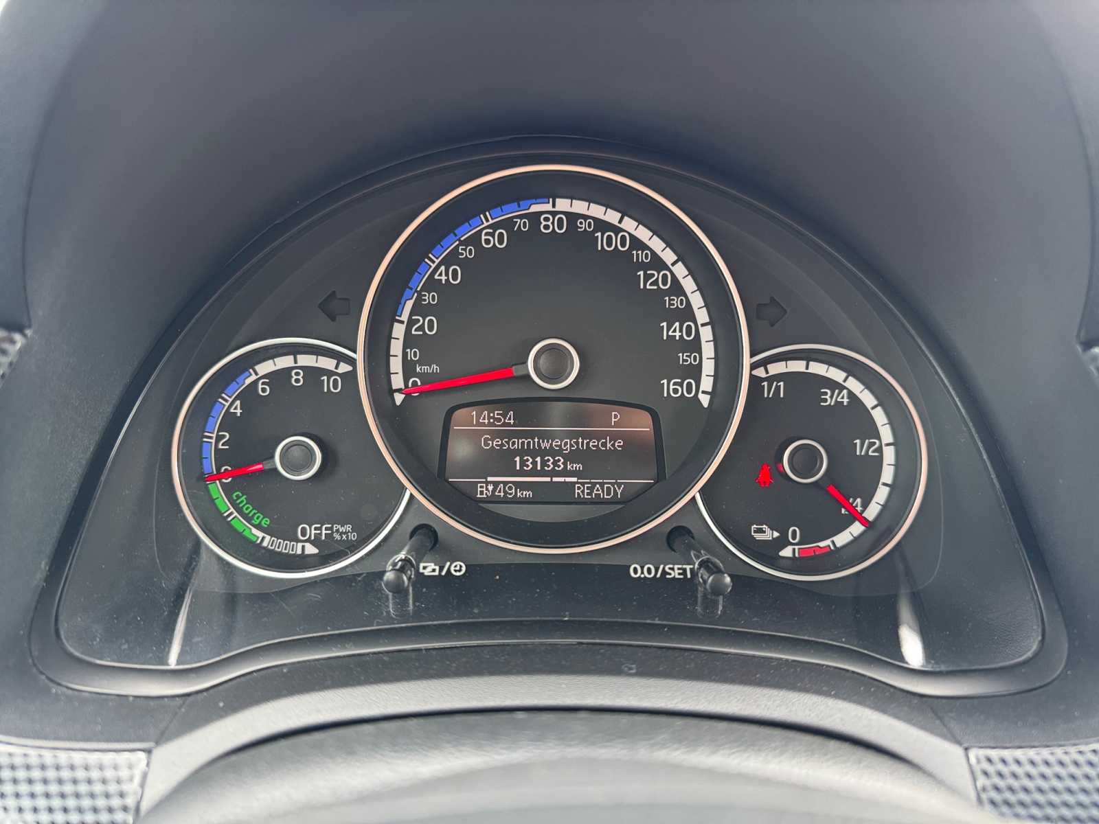e-up! 61 kW 32.3 kWh 1-Gang-Automatik ,KlimaA