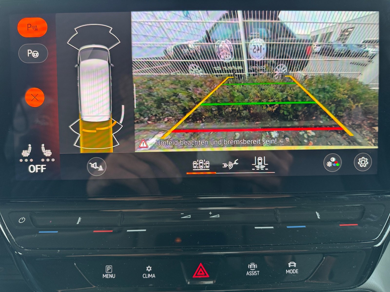 ID. Buzz PRO ParkAssistPlus Infotainment Kam.