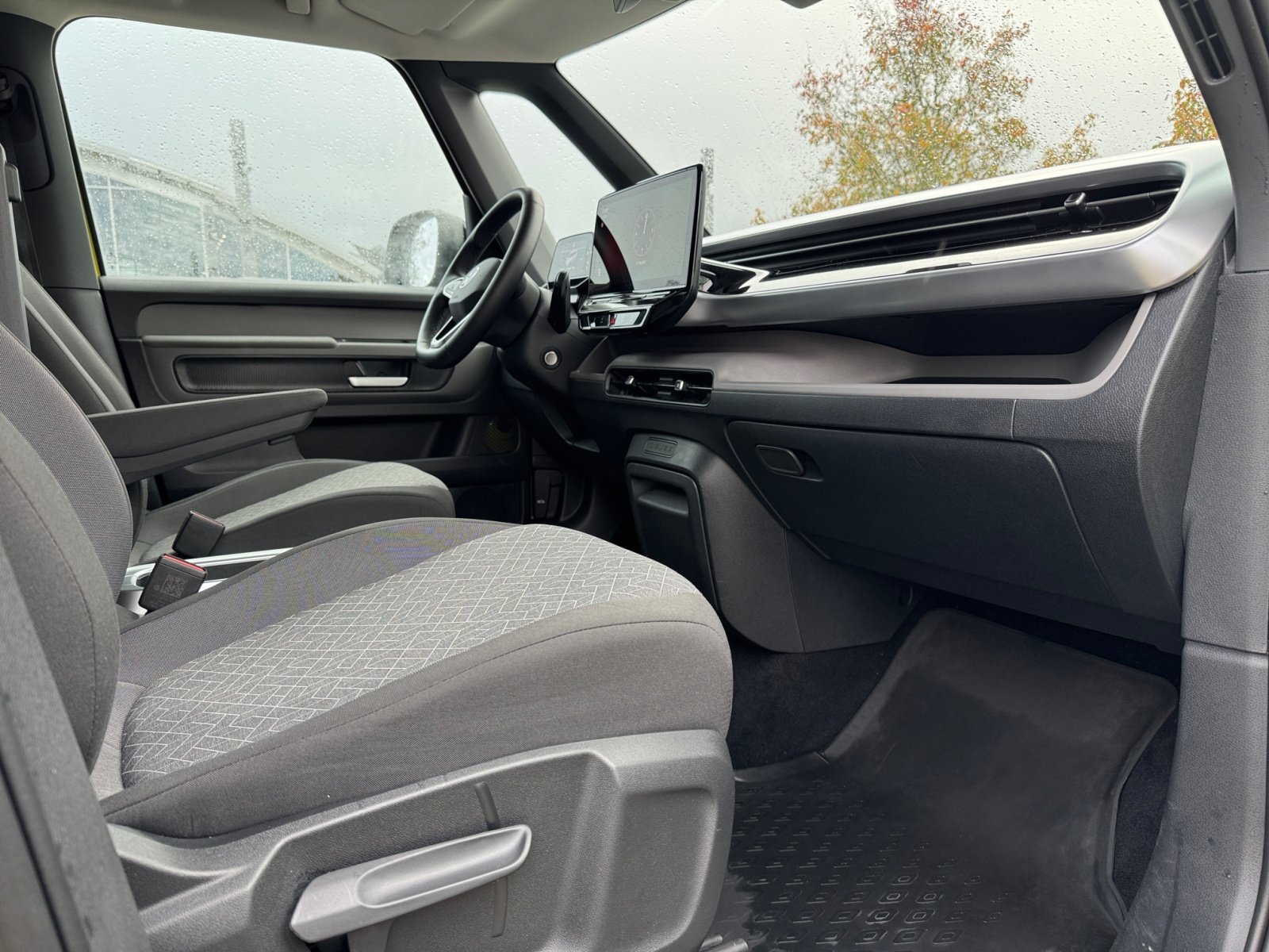 ID. Buzz PRO ParkAssistPlus Infotainment Kam.