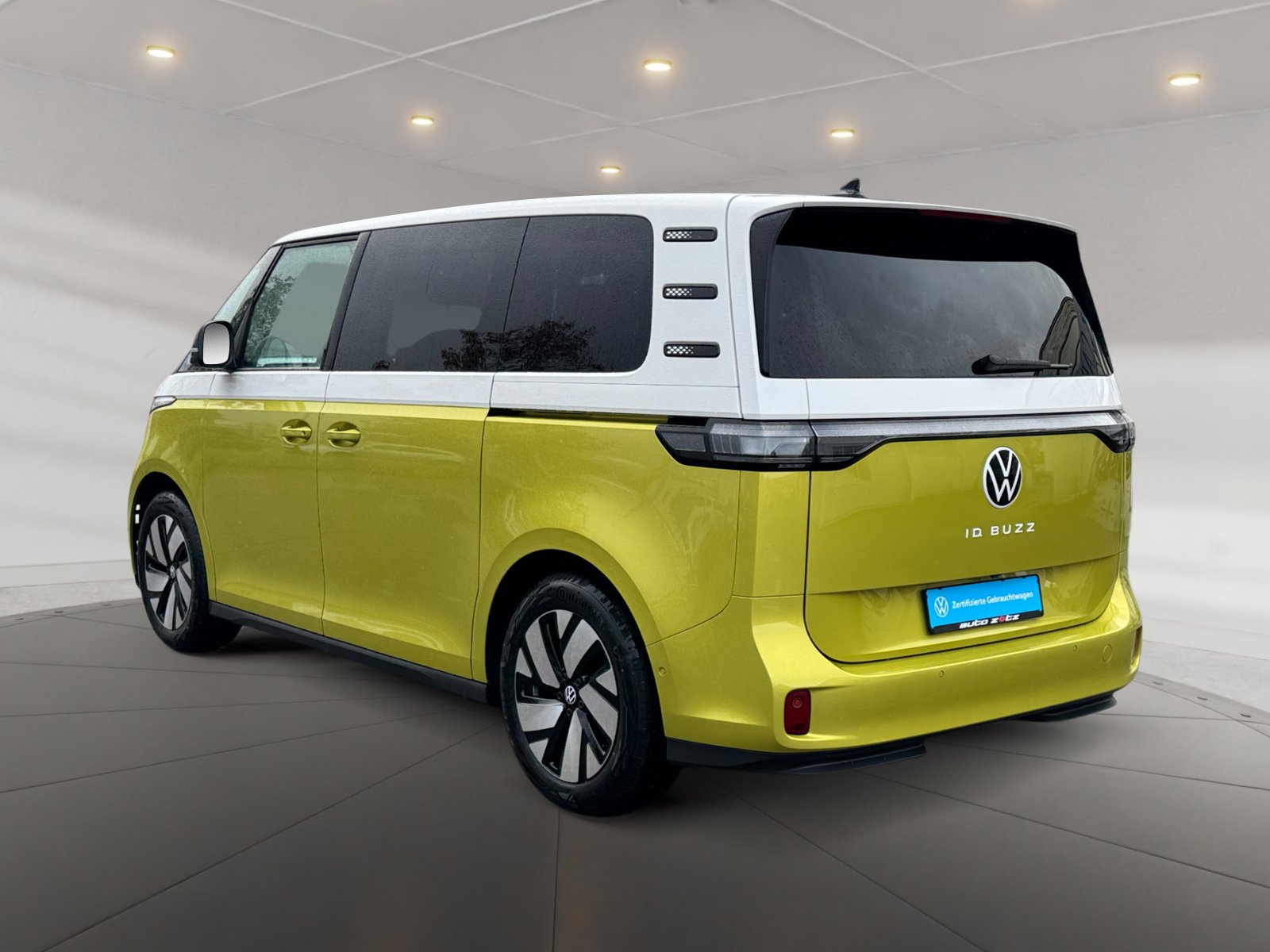 ID. Buzz PRO ParkAssistPlus Infotainment Kam.