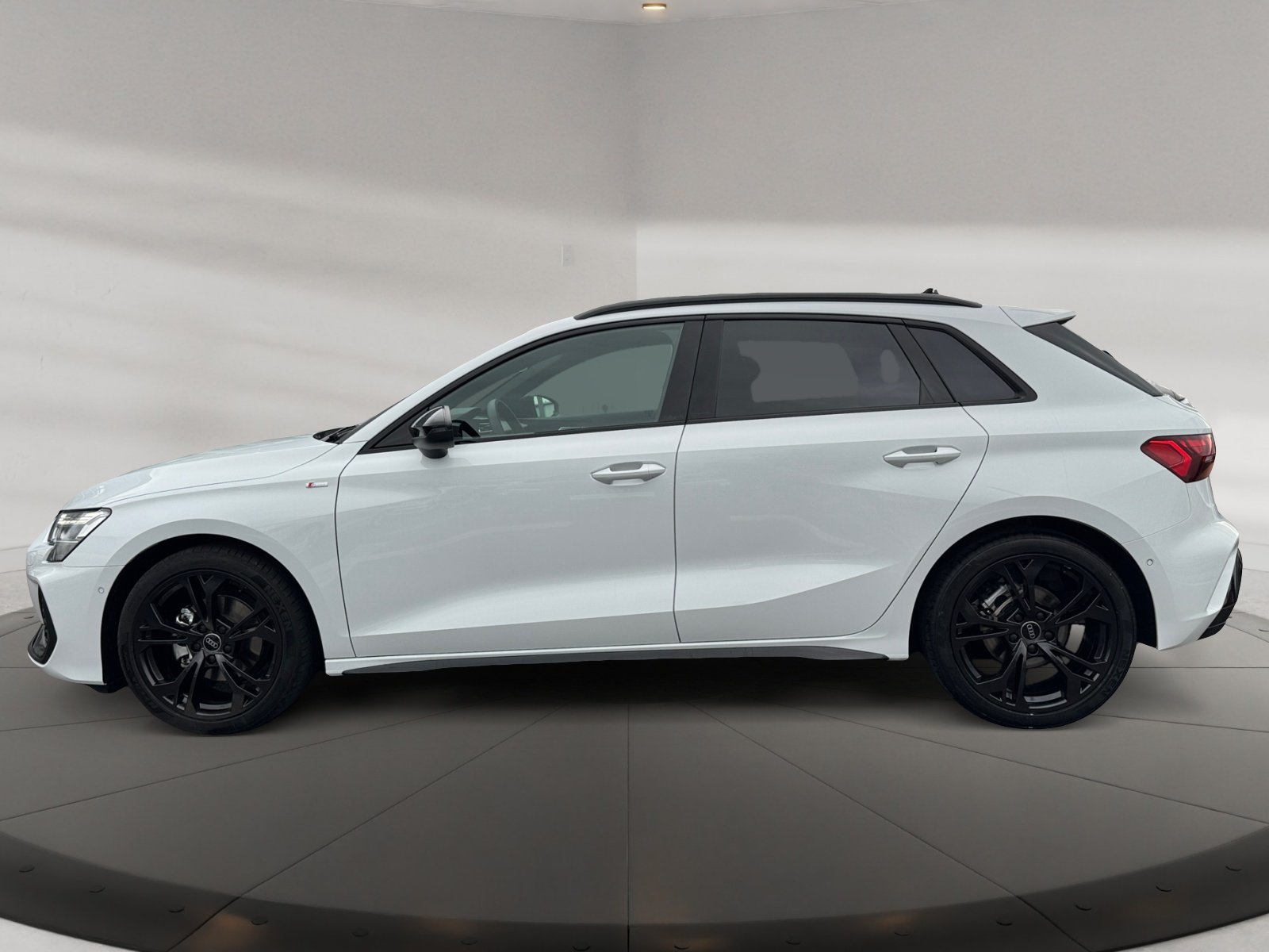 A3 Sportback S line 30 TFSI S tronic S Line,HUD