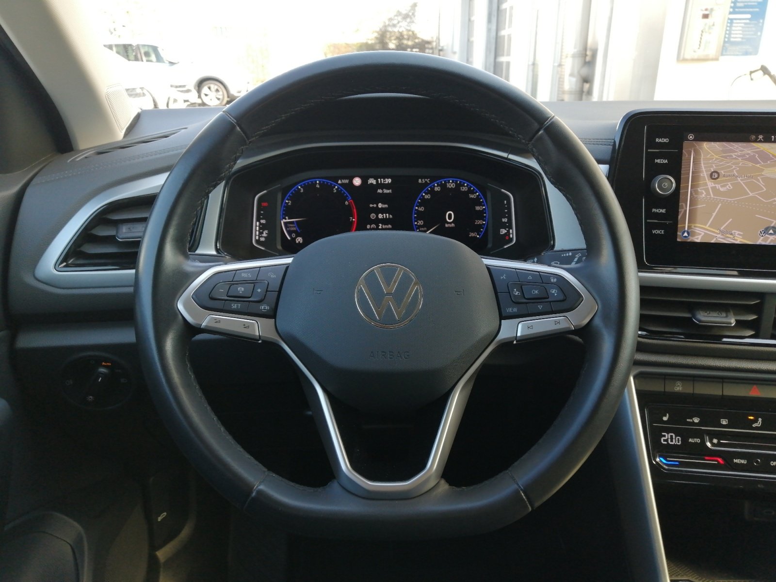 T-ROC 1.0TSI LIFE Kam.,PDC,Virtual,ACC,LED,Navi