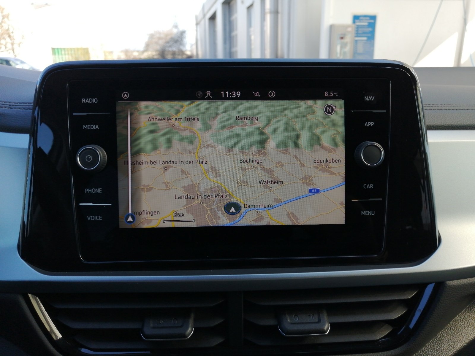 T-ROC 1.0TSI LIFE Kam.,PDC,Virtual,ACC,LED,Navi