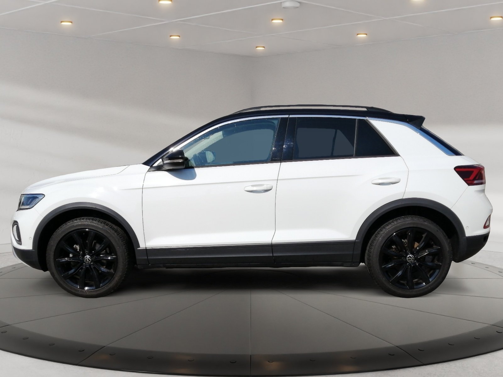 T-ROC 1.0TSI LIFE Kam.,PDC,Virtual,ACC,LED,Navi