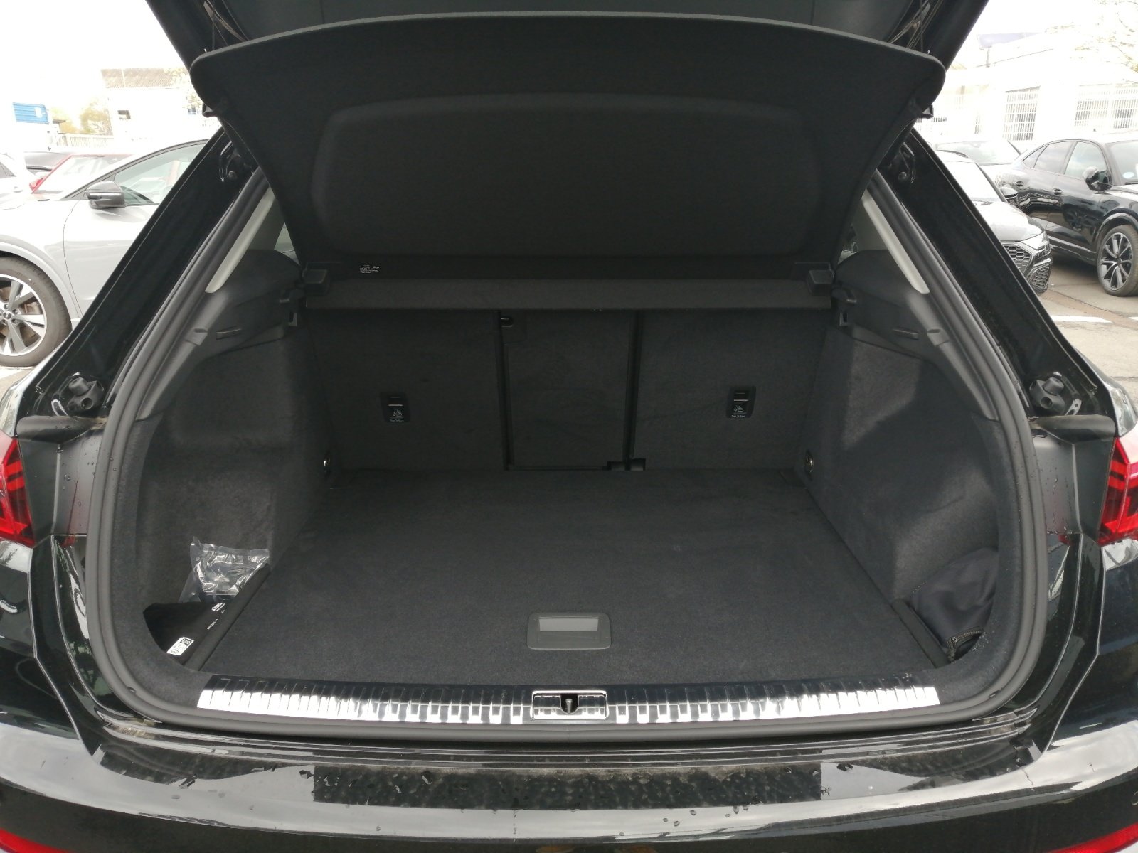 Q3 advanced 35 TFSI S tronic Kam.,PDC,Virtual