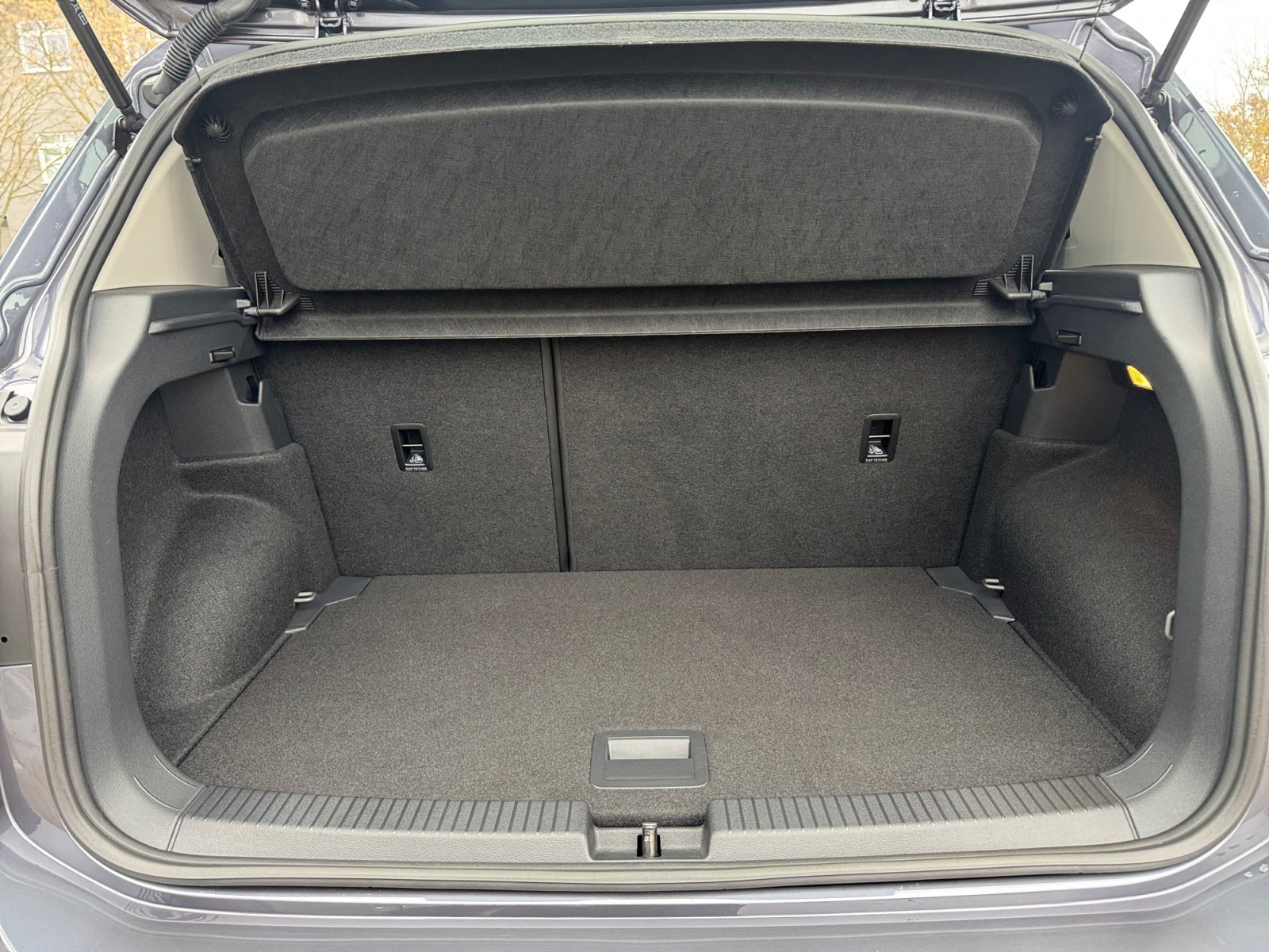 T-Cross Life 1.0 l TSI OPF 116 P) 7-Gang-DSG PDC