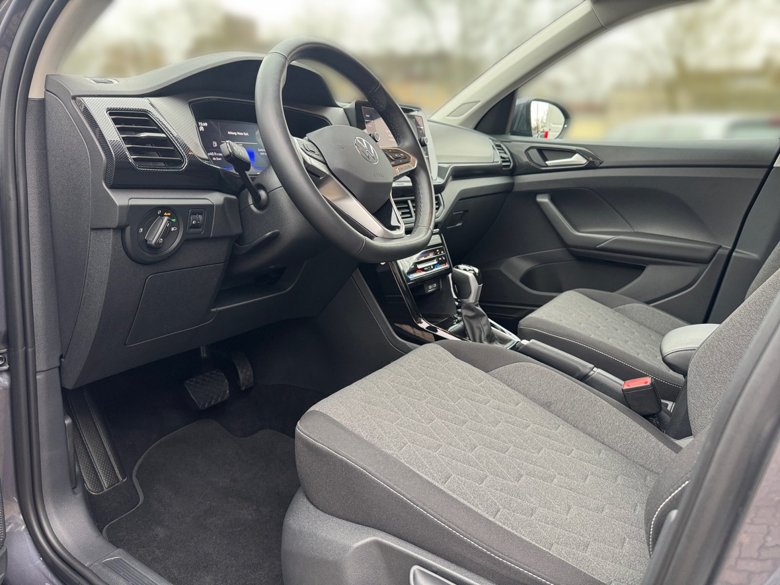 T-Cross Life 1.0 l TSI OPF 116 P) 7-Gang-DSG PDC