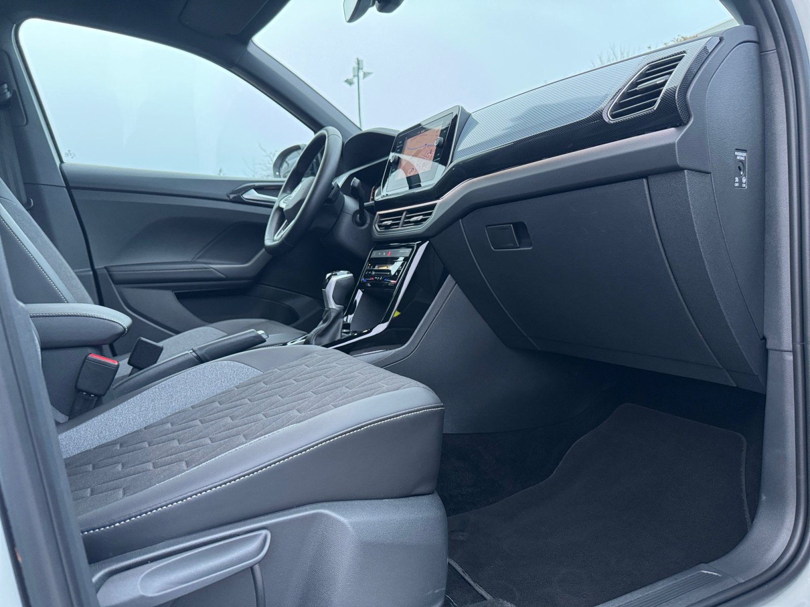 T-Cross 1.5TSI GOAL TRAVELASSIST DSG Kam.,PDC,LM