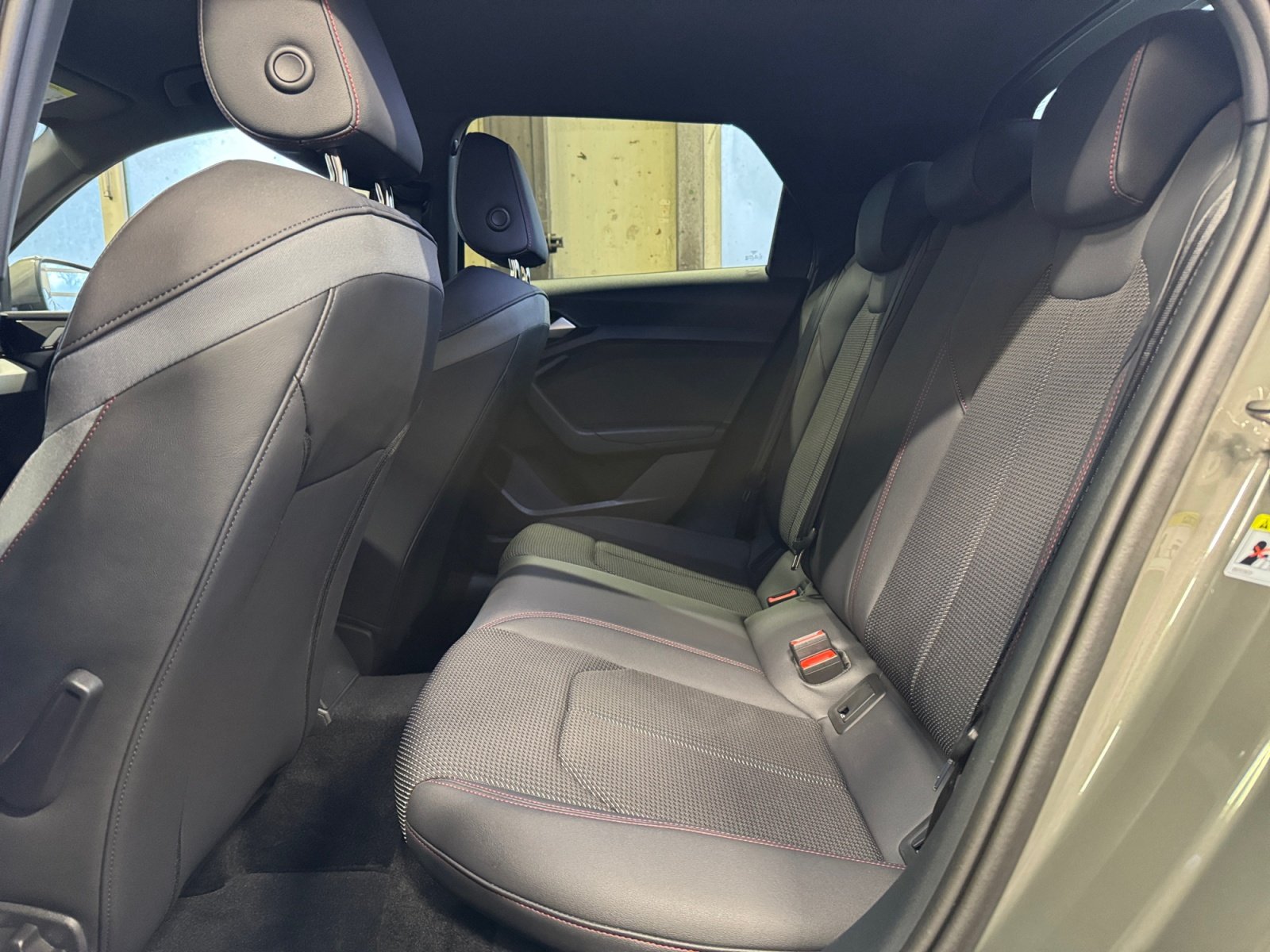 A1 Sportback S line 35 TFSI S tronic S Line,PDC