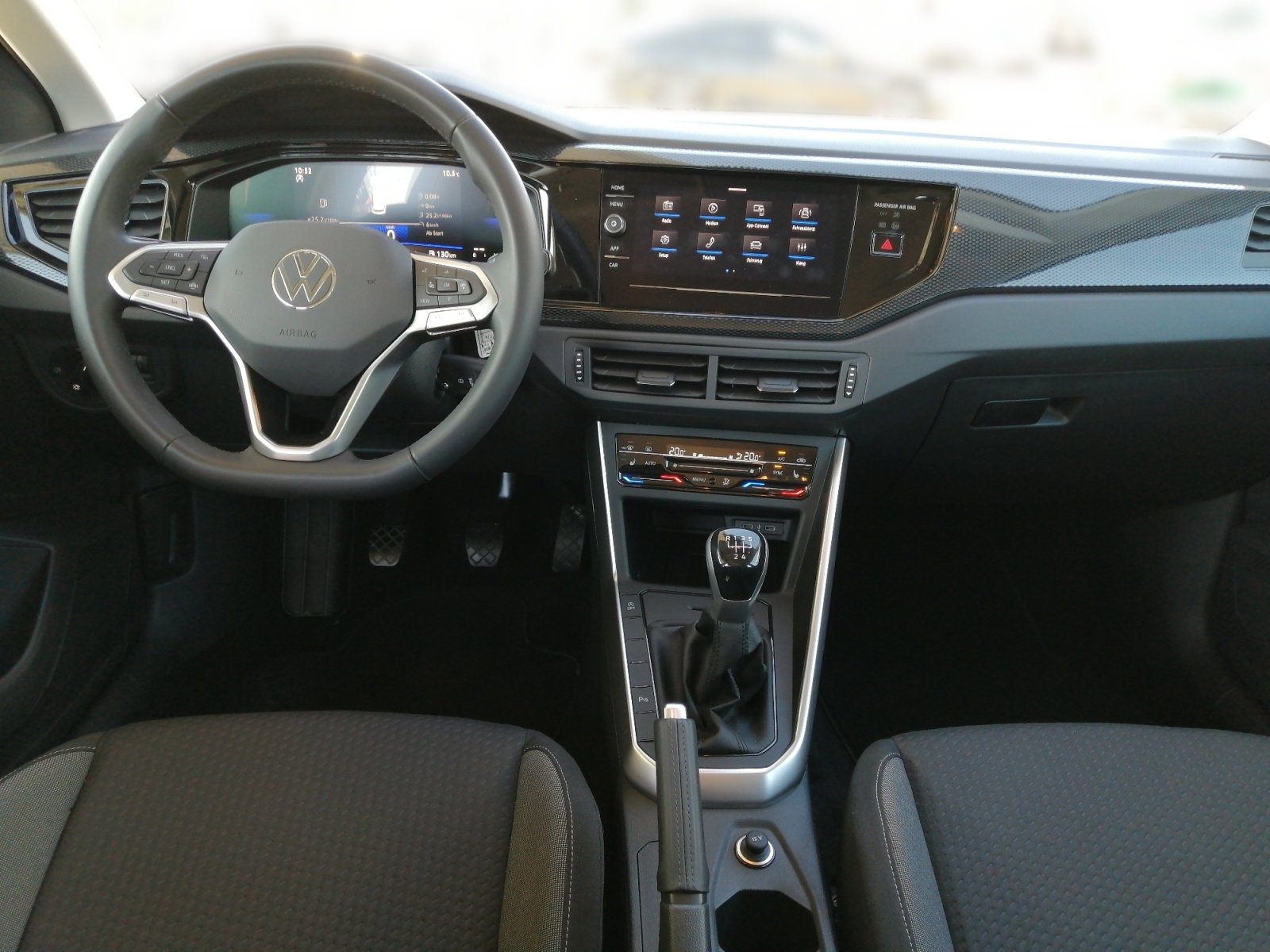 Polo Life 1.0 PDC,Virtual,LED,2xKlima,KlimaA,SHZ