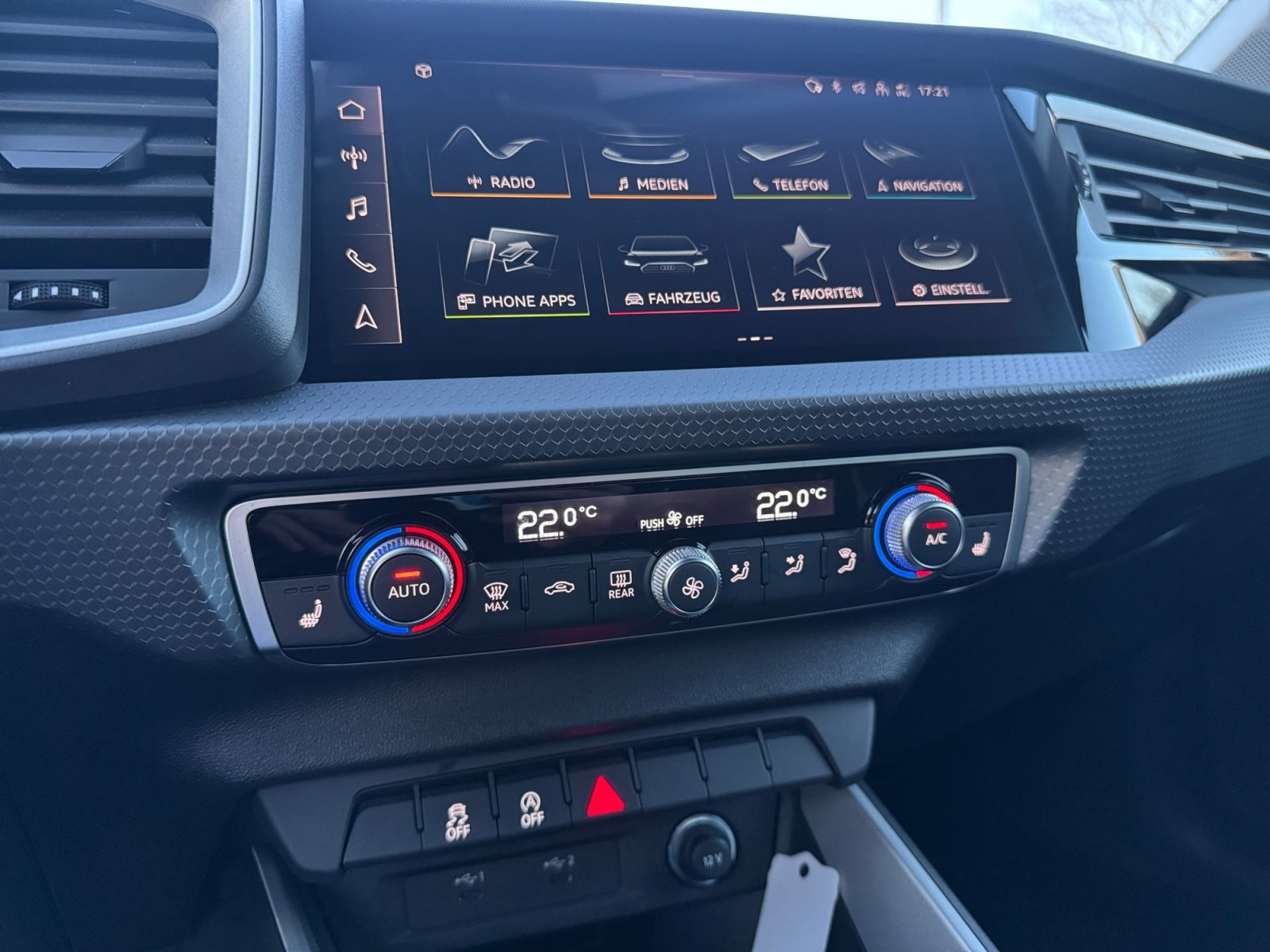 A1 Sportback advanced 25TFSI Schaltgetriebe PDC