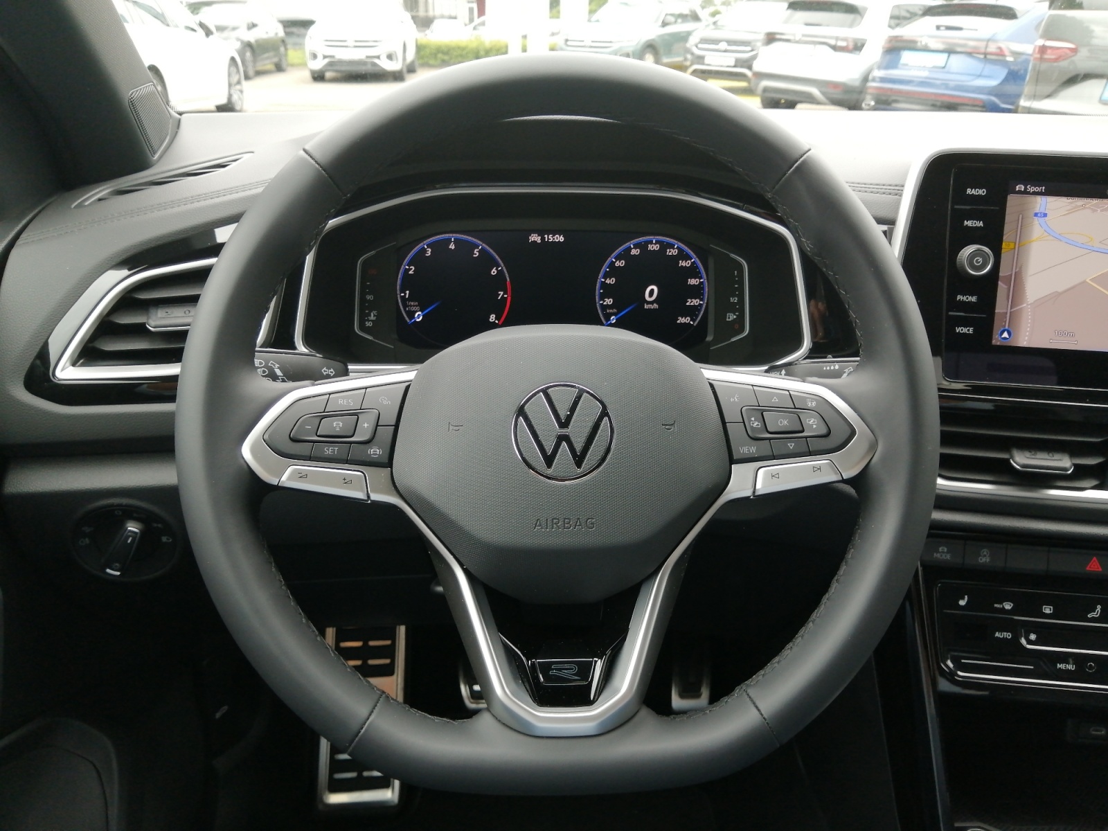T-ROC R-Line 1.0 TSI LED-Plus Navi ACC SHZ,