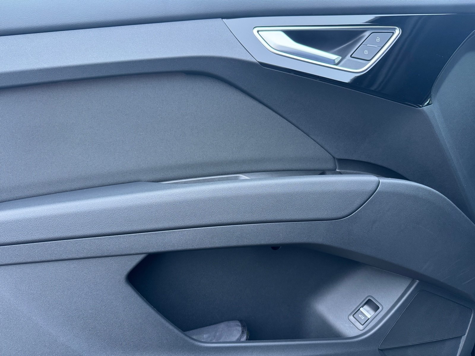 Q4 Sportback e-tron 45 PDC,Standhz,Virtual,LED